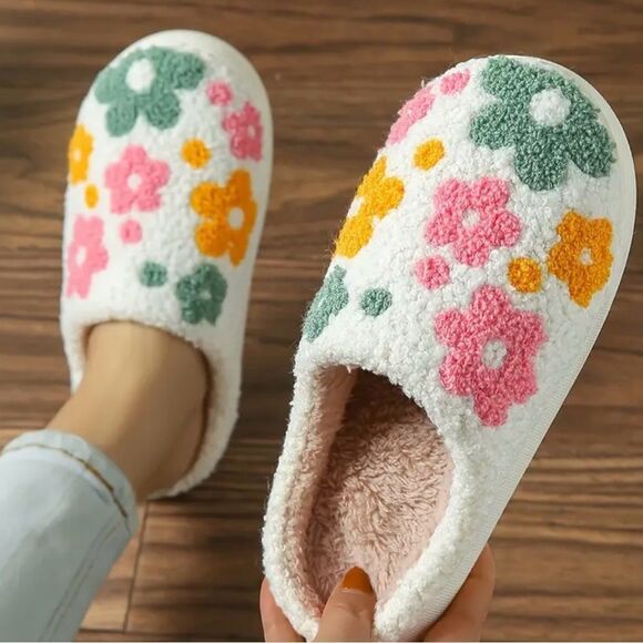 Floral Fleece Women's Slippers - Picture 1 of 4